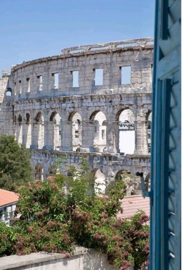 Spectacular View Of The Colloseum Pula Luaran gambar
